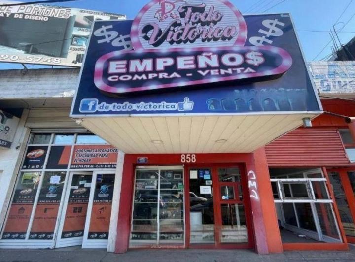 Local comercial · 382m² · 7 Cocheras