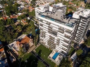 Departamento · 94m² · 3 Ambientes · 1 Cochera · Venta Departamento 1 Dormitorio con Cochera en Opera Luxury Torre 2
