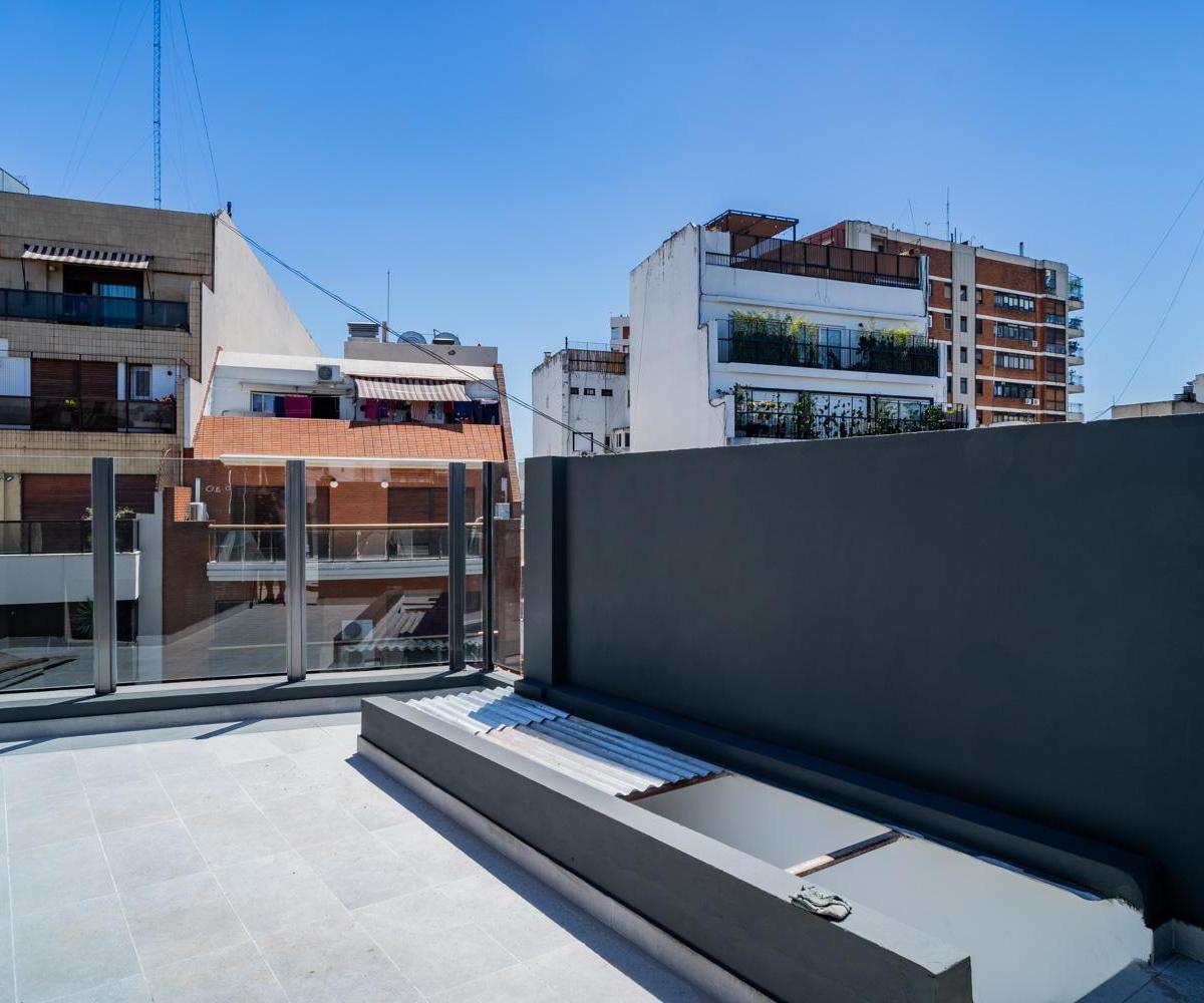 Juncal 1648 Piso 8 A