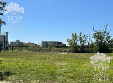 Terreno · 831ha · Terreno Lote en Venta en El Cantón Puerto, El Cantón, Escobar