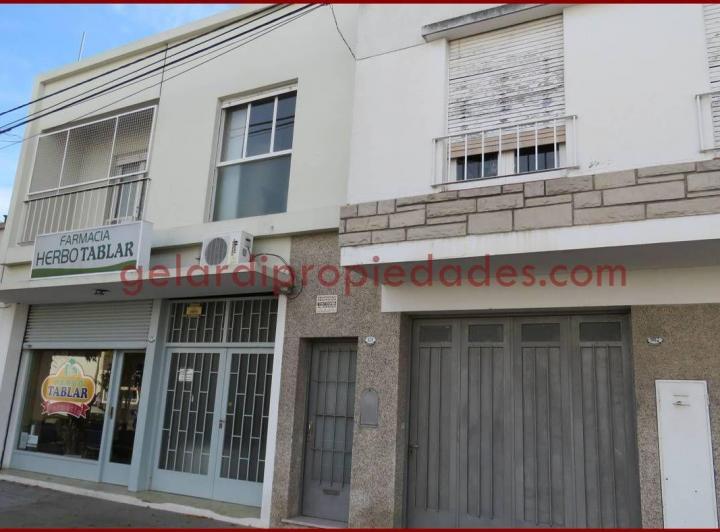 Bodega-Galpón · 100m² · 1 Cochera