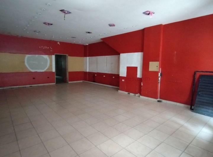 Locales comerciales en venta — RealXpertAI