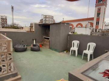 PH de 3 ambientes, Villa Ortuzar · Retasado PH 2 Dorm., 2 Baños, Terraza y Patio, Luminoso