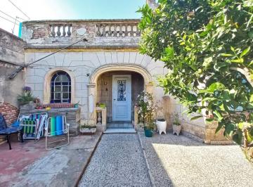 Foto · Venta Casa Lote Propio 3 Ambientes con 2 Patios Jardin Sobre Pasaje en Mataderos