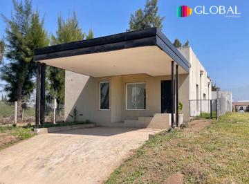 Casa · 342m² · 2 Dormitorios · 1 Cochera · Casa - Los Nogales