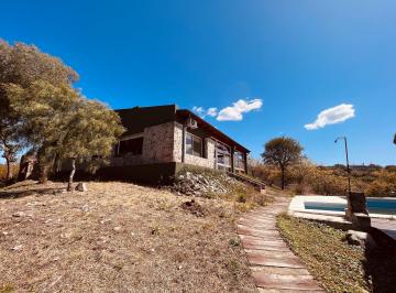 Casa de 6 ambientes, Unquillo · Corral de Barrancas - 3 Dorm - Pileta - 5.326 m²