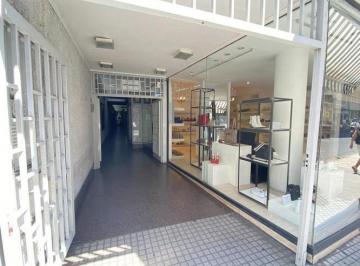 Oficina comercial · 18m² · Oficina. Pleno Centro. Recepción y Privado. Bajas Expensas