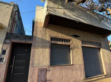 Casa · 120m² · 4 Ambientes · Casa en Billinghurst