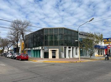 Local comercial · 359m² · Local en Bv. Roca
