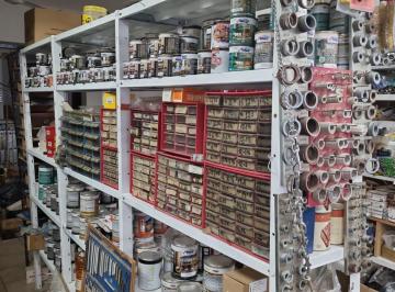 Fondo de comercio de 1 ambiente, Godoy Cruz · Fondo de Comercio Ferretería, Pinturería, Cerrajería y Pet Shop