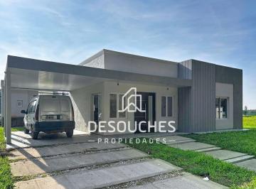 Casa Venta de 4 ambientes · Venta Casa Minimalista a Estrenar 3 Habitaciones 2 Cocheras Lares de Canning