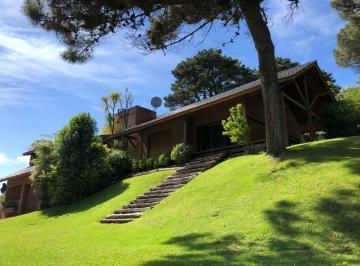Casa de 6 ambientes, Pinamar · Casa con 4 Dorm. en Centro Playa, Superficie de Terreno 983 m² en Venta - Pinamar - Ref: 40