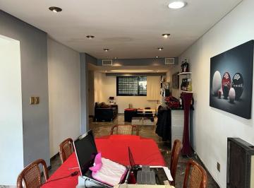 liniers-alquiler-casa-5-o-mas-ambientes · Casa de 6 Ambientes en Alquiler en Liniers