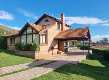 Casa de 4 ambientes, Villa Merlo · Chalet 273 - Alquiler Vacacional en Country Chumamaya