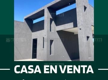 Casa · 42m² · 2 Ambientes · A Estrenar - Petion Chico - Cañuelas - Venta