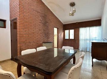 Departamento de 4 ambientes, Miramar · Departamento 4 Ambientes en El Centro de Miramar