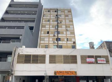 Foto · Vendo Departamento en Barrio Alberdi Frente de un Dormitorio Piso Alto, Zona Plaza Colon