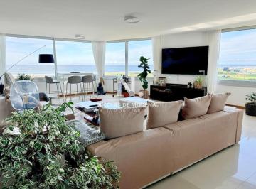Foto1 · Departamento en Venta de 3 Dorm. y Dependencia en Tiburon III