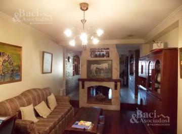 Casa de 10 ambientes, Esteban Echeverría · Casa - Monte Grande