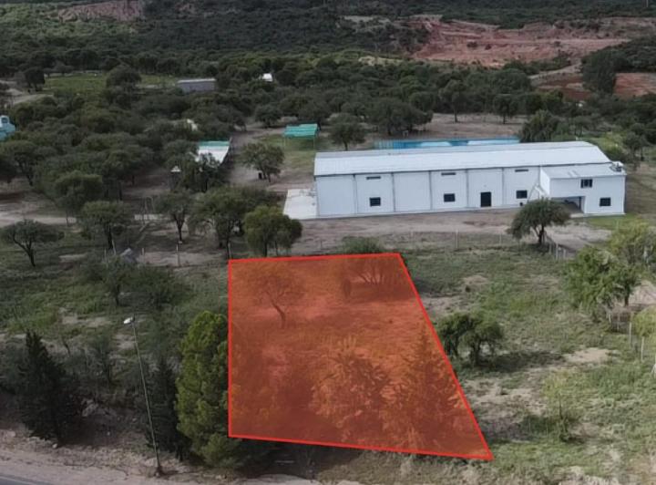 Terreno · 800m²