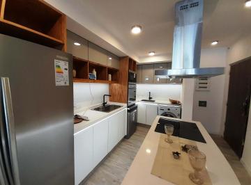 Departamento · 76m² · 3 Ambientes · Departamento de 3 Ambientes de Categoria en Ramos Mejia