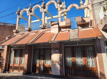 Casa · 96m² · 3 Ambientes · 1 Cochera · Casa en Venta Rosario