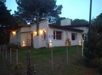 Casa · 120m² · 3 Dormitorios · 1 Cochera · B5 - Pinamar