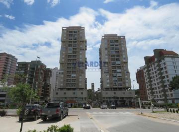 Departamento · 40m² · 3 Ambientes · 1 Cochera · 3 Ambientes - Pinamar Centro - Semana Santa 2025