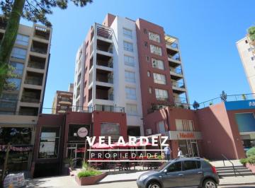 Departamento · 36m² · 2 Ambientes · 1 Cochera · Departamento en Venta Pinamar - Centro