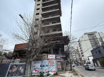 Departamento en Venta de 2 ambientes Lanús Este · En Venta Nuevo Empredimiento de Dptos 2 Amb 43 m Al Fte con Balcon en Lanus