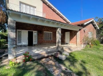Casa de 7 ambientes, Guaymallén · Leal Inmobiliaria Alquila Casa en Guaymallen