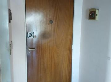 Departamento · 75m² · 4 Ambientes · Departamento 3 Dorm. - Oportunidad