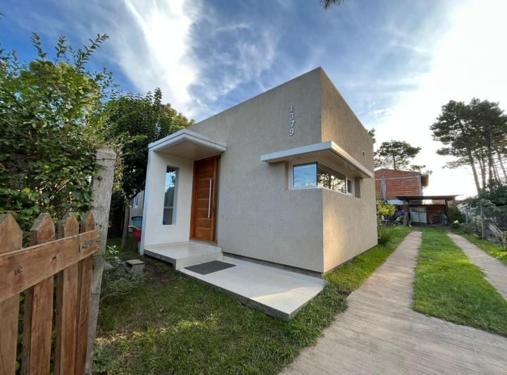 Casa · 84m² · 3 Ambientes · 1 Cochera