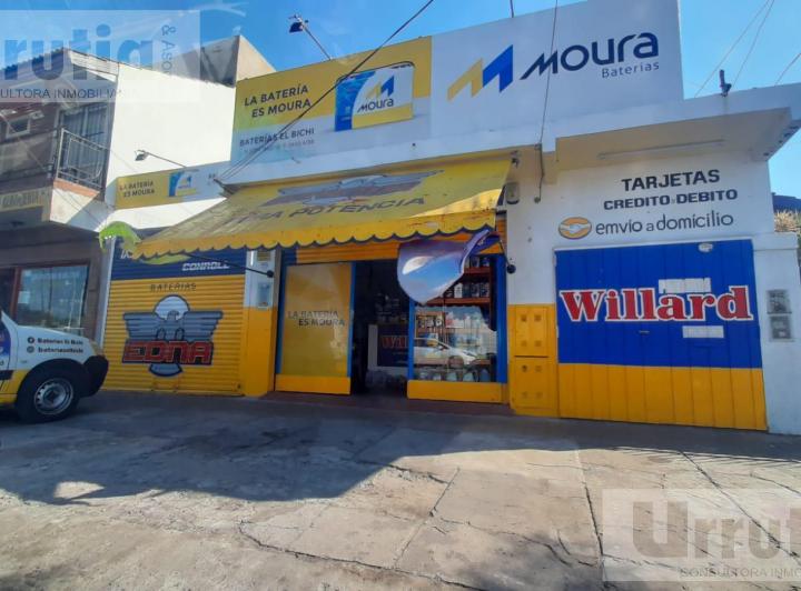 Local comercial · 64m²