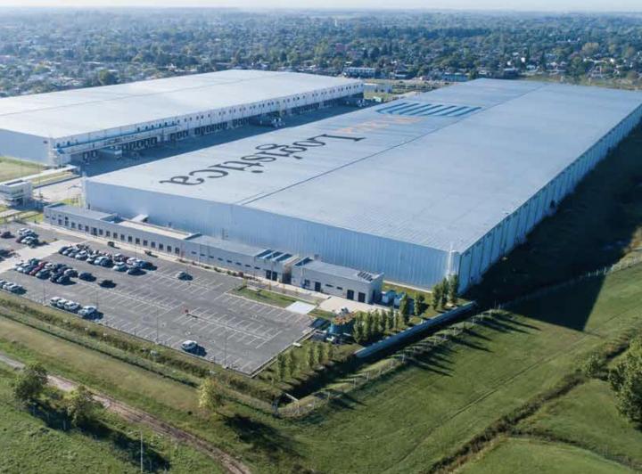 Depósito · 5760m²