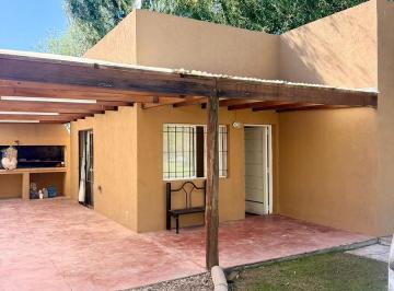 Casa · 60m² · 2 Dormitorios · Casa Quinta en Venta en Barrio Los Troncos Saladillo Norte