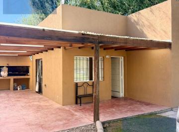 Casa · 60m² · 2 Dormitorios · Casa Quinta en Venta en Barrio Los Troncos Saladillo Norte
