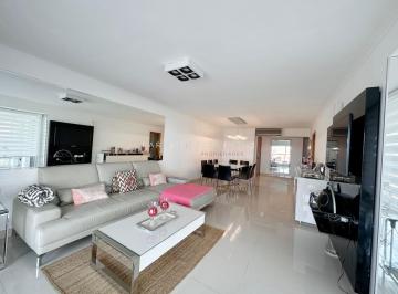 Foto1 · Apartamento en Venta de 3 Dorm. en Miami Boulevard I, Punta del Este.