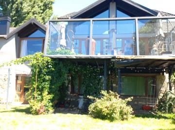 Casa · 380m² · 10 Ambientes · Casa en Bariloche