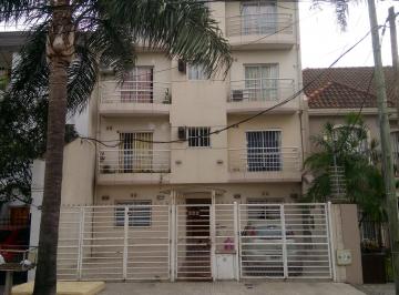 Departamento de 2 ambientes, La Matanza · Depto Centrico 2 Amb Al Cfte