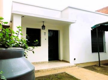 Casa de 3 ambientes, Moreno · Atención Inversores: Casa en Av Victorica (Ideal Destino Comercial)