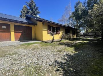 Casa · 184m² · 5 Ambientes · 2 Cocheras · Casa en Pinar de Festa