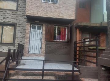 Casa de 2 ambientes, Mar Azul · Casa Mar Azul a 2 Cuadras del Mar $47000 Leer Descripción
