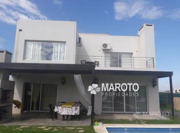 Casa · 247m² · 6 Ambientes · 2 Cocheras · Casa en Venta y Alquiler de Temporada - San Gabriel - Maroto Propiedades