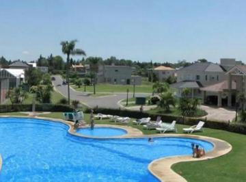 Terreno · 847m² · Terreno - Miraflores (Funes Hills) - Permuta - Esquina