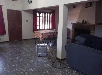 Casa de 5 ambientes, Las Heras · Vendo Casa Comoda y Amplia B° Tamarindo 3
