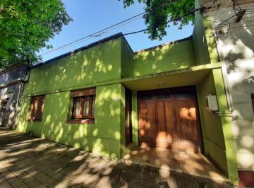 Casa · 217m² · 2 Dormitorios · 1 Cochera · Casa - Colonia del Sacramento