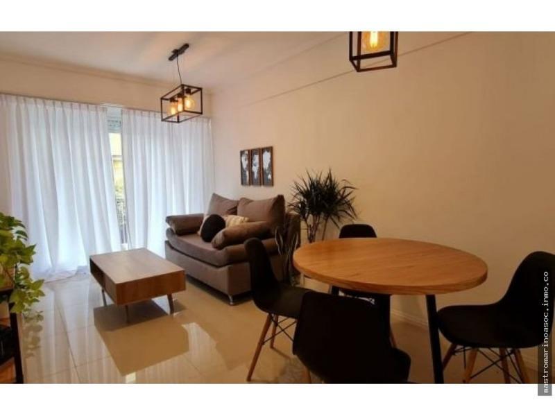 Departamento 2 amb, 39m² con balcón y patio — Centro