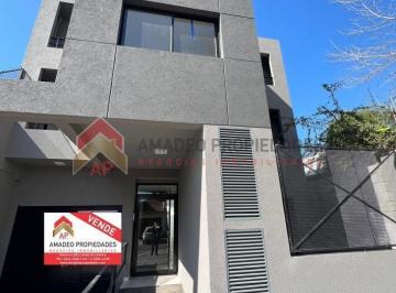 Departamento · 27m² · 1 Ambiente · Dpto Monoamb Contrafrente con Balcon de Poca Antiguedad en 2do Piso, Ubicado en Azara 851, Lomas de