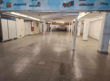 Foto · Excelente Local Comercial con Oficinas y Deposito